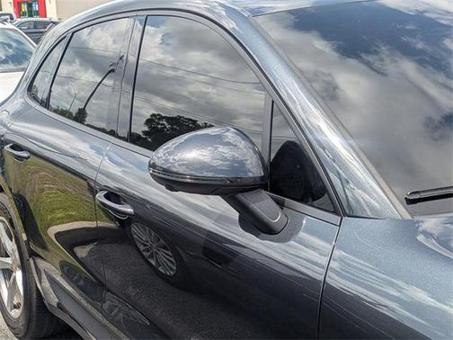 2019 Porsche Macan Base