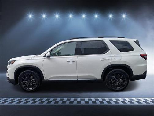 2025 Honda Pilot Touring 8-Passenger