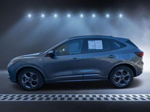 Carbonized Gray Metallic 2023 Ford Escape ST-Line
