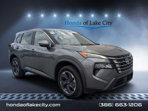 Gun Metallic 2024 Nissan Rogue SV
