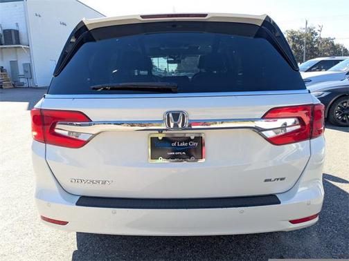 2018 Honda Odyssey Elite