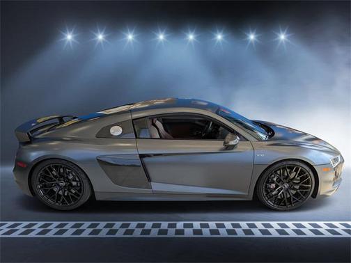 2017 Audi R8 5.2 plus