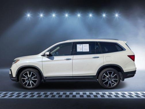 2019 Honda Pilot Touring 8-Passenger