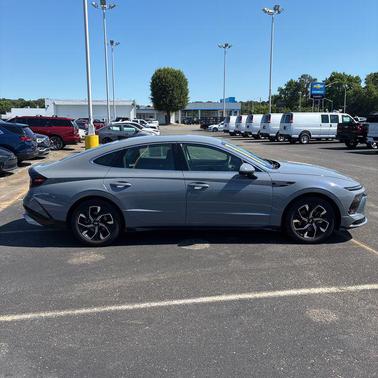 Transmission Blue 2025 Hyundai SONATA SEL