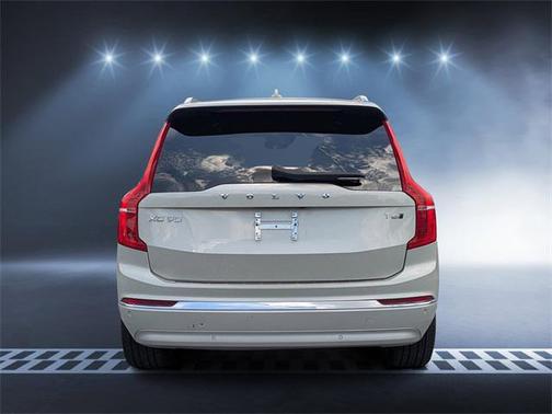 2022 Volvo XC90 T6 Inscription