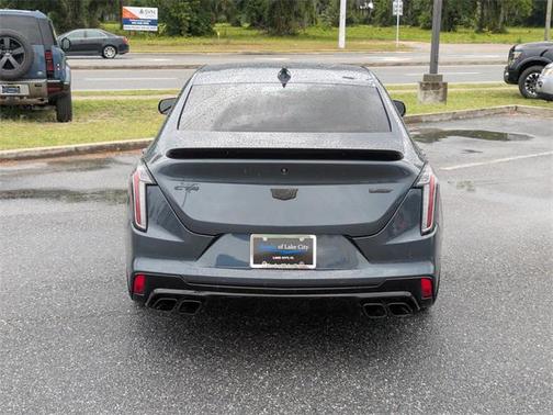 2022 Cadillac CT4 V-Series