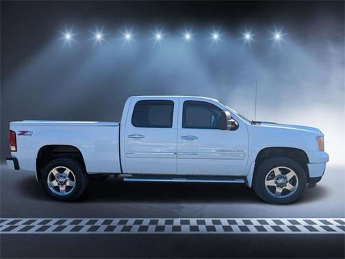 2014 GMC Sierra 2500 Denali