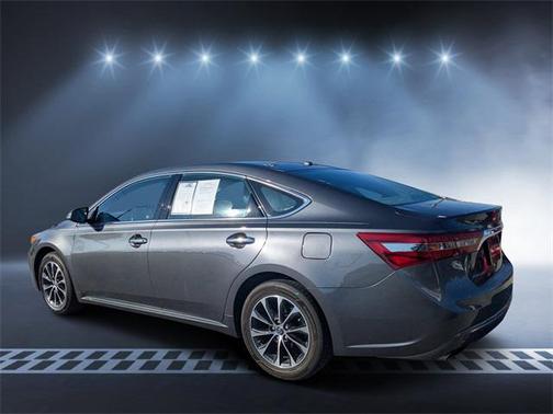 2018 Toyota Avalon XLE Premium