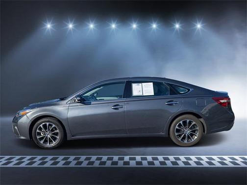 2018 Toyota Avalon XLE Premium