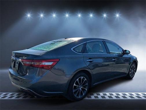 2018 Toyota Avalon XLE Premium