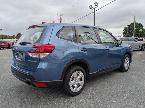 2024 Subaru Forester Base