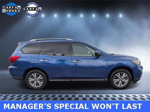 2020 Nissan Pathfinder SL