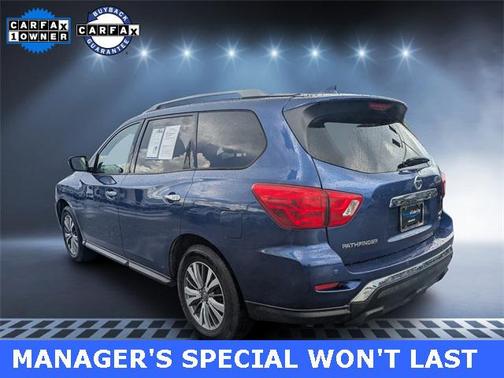 2020 Nissan Pathfinder SL