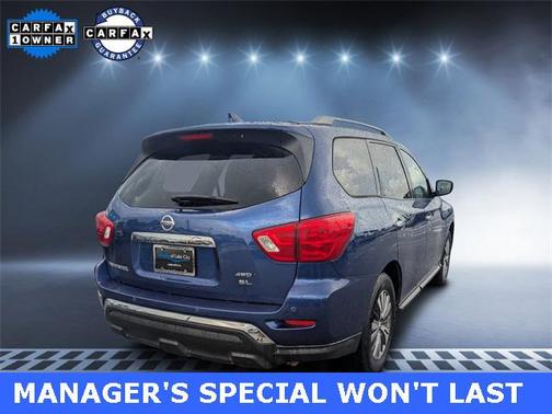 2020 Nissan Pathfinder SL