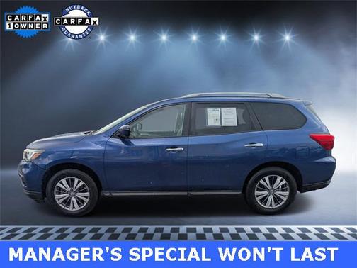 2020 Nissan Pathfinder SL