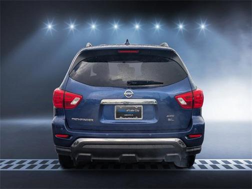 2020 Nissan Pathfinder SL