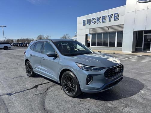 2023 Ford Escape ST-Line Elite