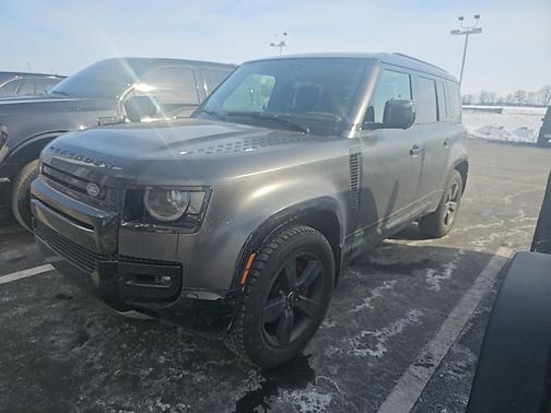 2024 Land Rover Defender P400 X