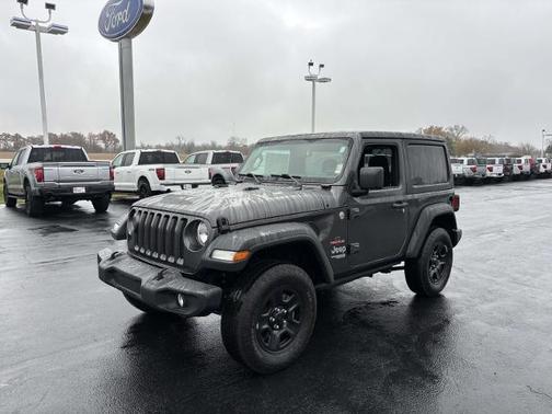 2019 Jeep Wrangler SPORT