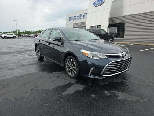 2017 Toyota Avalon XLE