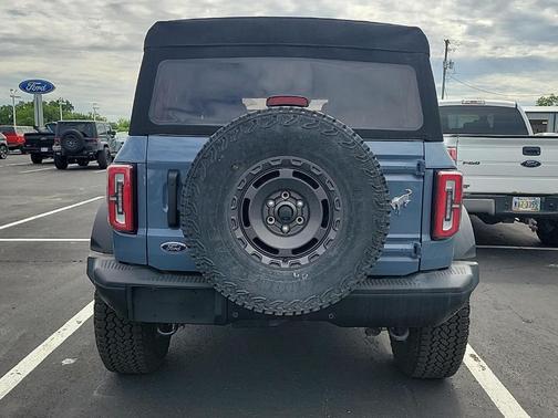 Azure Gray Metallic 2025 Ford Bronco Badlands