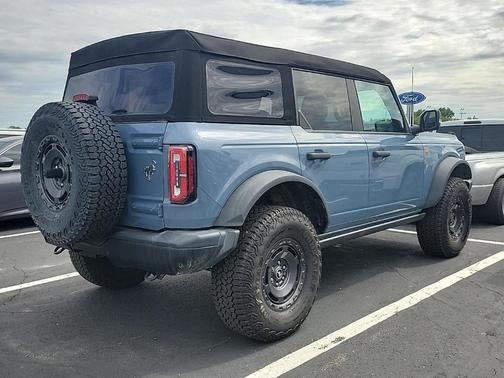 Azure Gray Metallic 2025 Ford Bronco Badlands