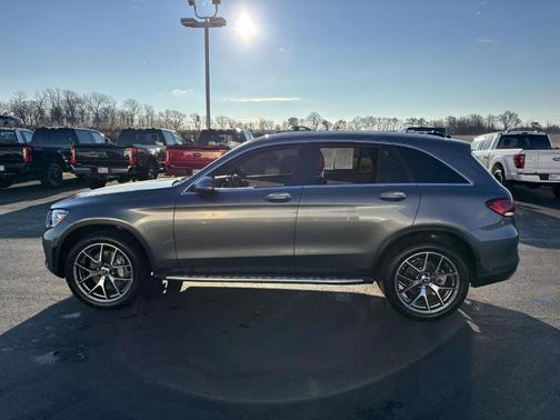 2022 Mercedes-Benz GLC 300 Base 4MATIC