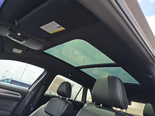 2022 Volkswagen Atlas Cross Sport 3.6L V6 SEL