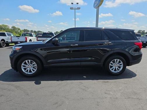 2020 Ford Explorer BASE
