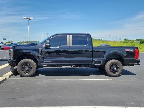 Agate Black 2026 Ford F-250 XL