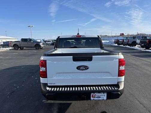 2025 Ford Maverick XL