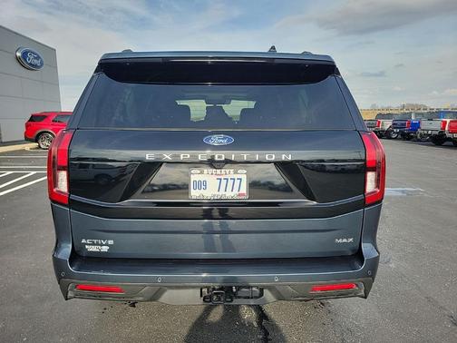 2025 Ford Expedition Max Active