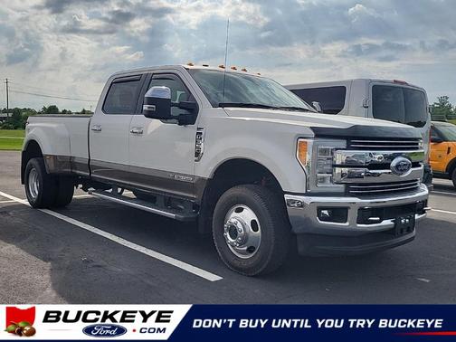 White Platinum Tri-Coat Metallic 2017 Ford F-350 Lariat Super Duty