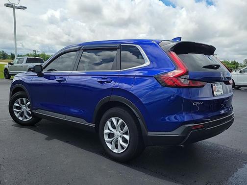 Still Night Pearl 2025 Honda CR-V LX