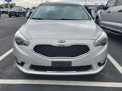 Silky Silver 2016 Kia Cadenza Premium