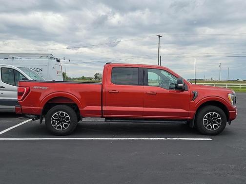 Hot Pepper Red Tinted Clearcoat 2023 Ford F-150 XLT
