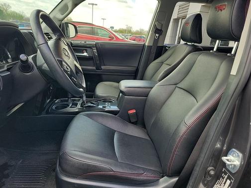 Magnetic Gray Metallic 2018 Toyota 4Runner Sport