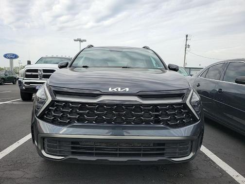 Gravity Gray 2024 Kia Sportage X-Line