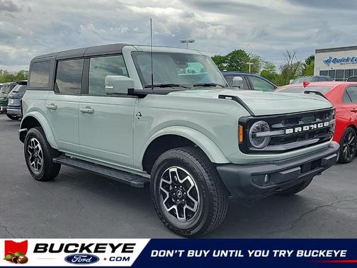 Cactus Green / Gray 2023 Ford Bronco Outer Banks