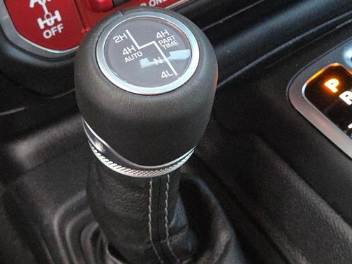 Anvil Clearcoat 2024 Jeep Wrangler 4xe Rubicon