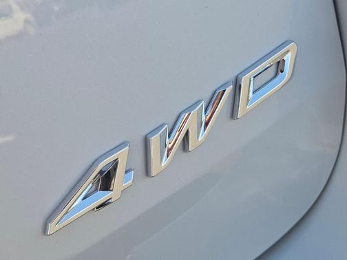 Space White Metallic 2026 Ford Explorer ST-Line