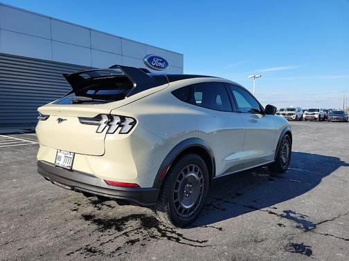 2025 Ford Mustang Mach-E GT