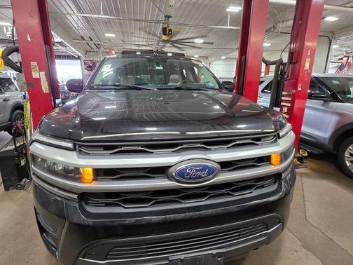 2022 Ford Expedition XLT
