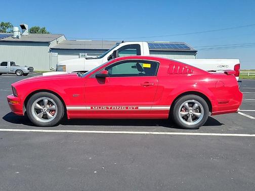 Race Red 2006 Ford Mustang GT Premium