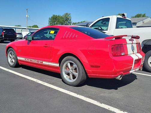 Race Red 2006 Ford Mustang GT Premium
