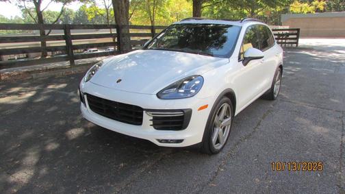 2018 Porsche Cayenne Turbo