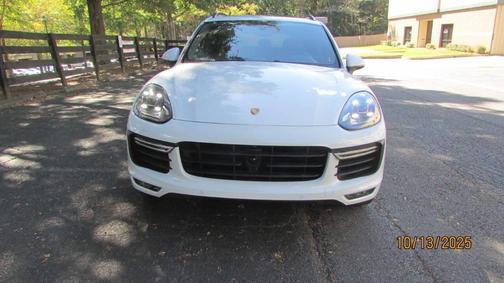 2018 Porsche Cayenne Turbo