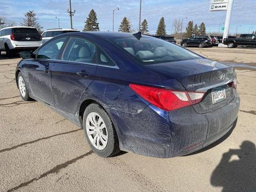 2011 Hyundai SONATA GLS