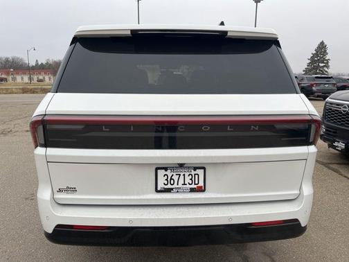 2025 Lincoln Navigator Reserve