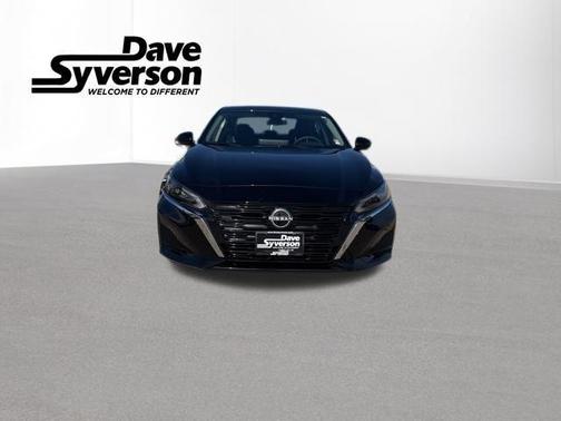 2025 Nissan Altima SL